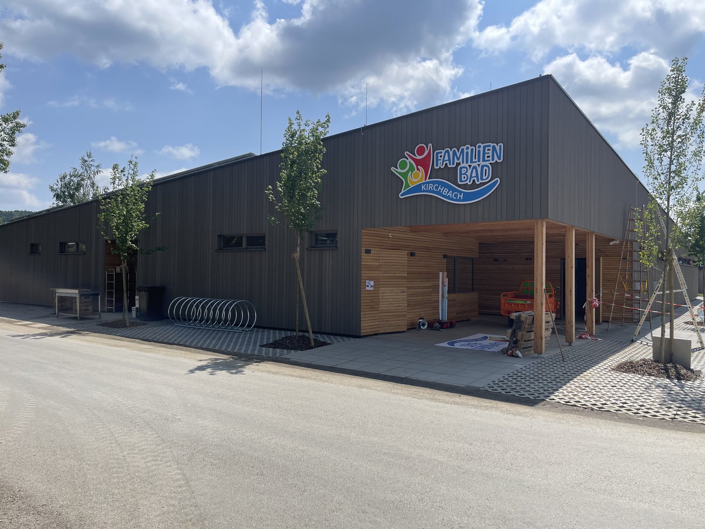 Titelbild zu Schwimmbad Kirchbach