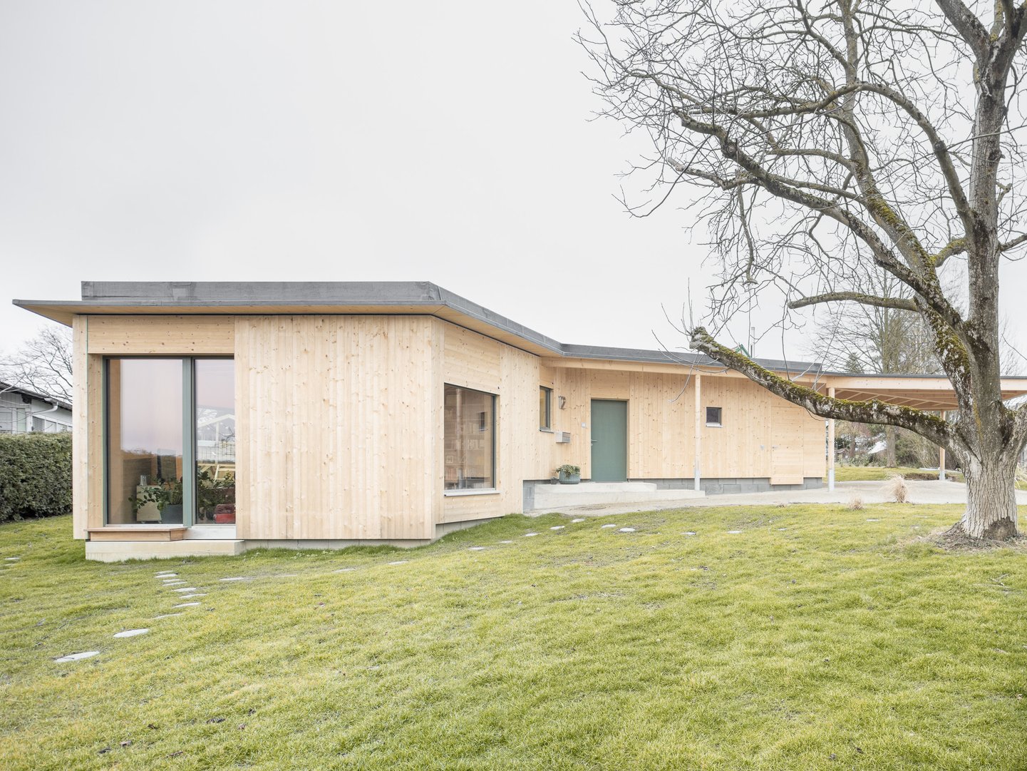 Titelbild zu Low-Budget Haus Feldbach