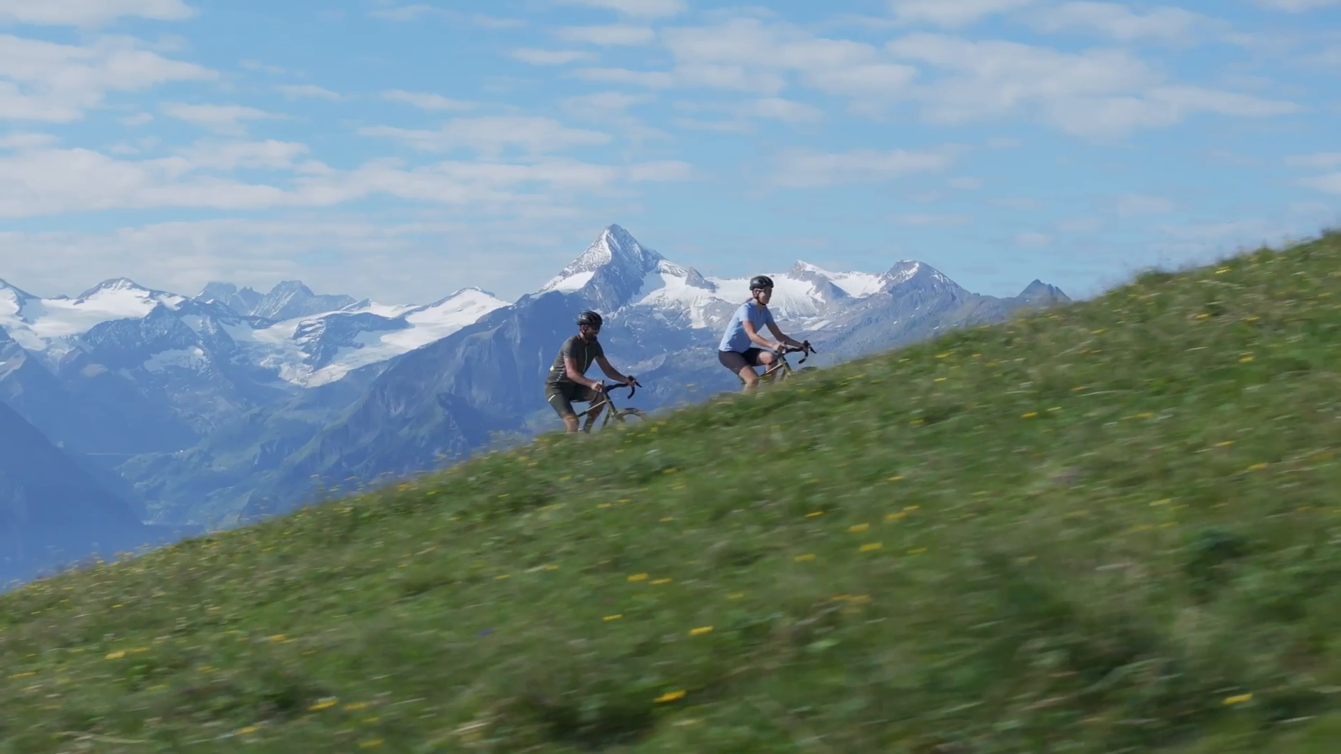 240125-ZSK-M-W-Video04Ski-Bike-DE-16x9-DV.mp4