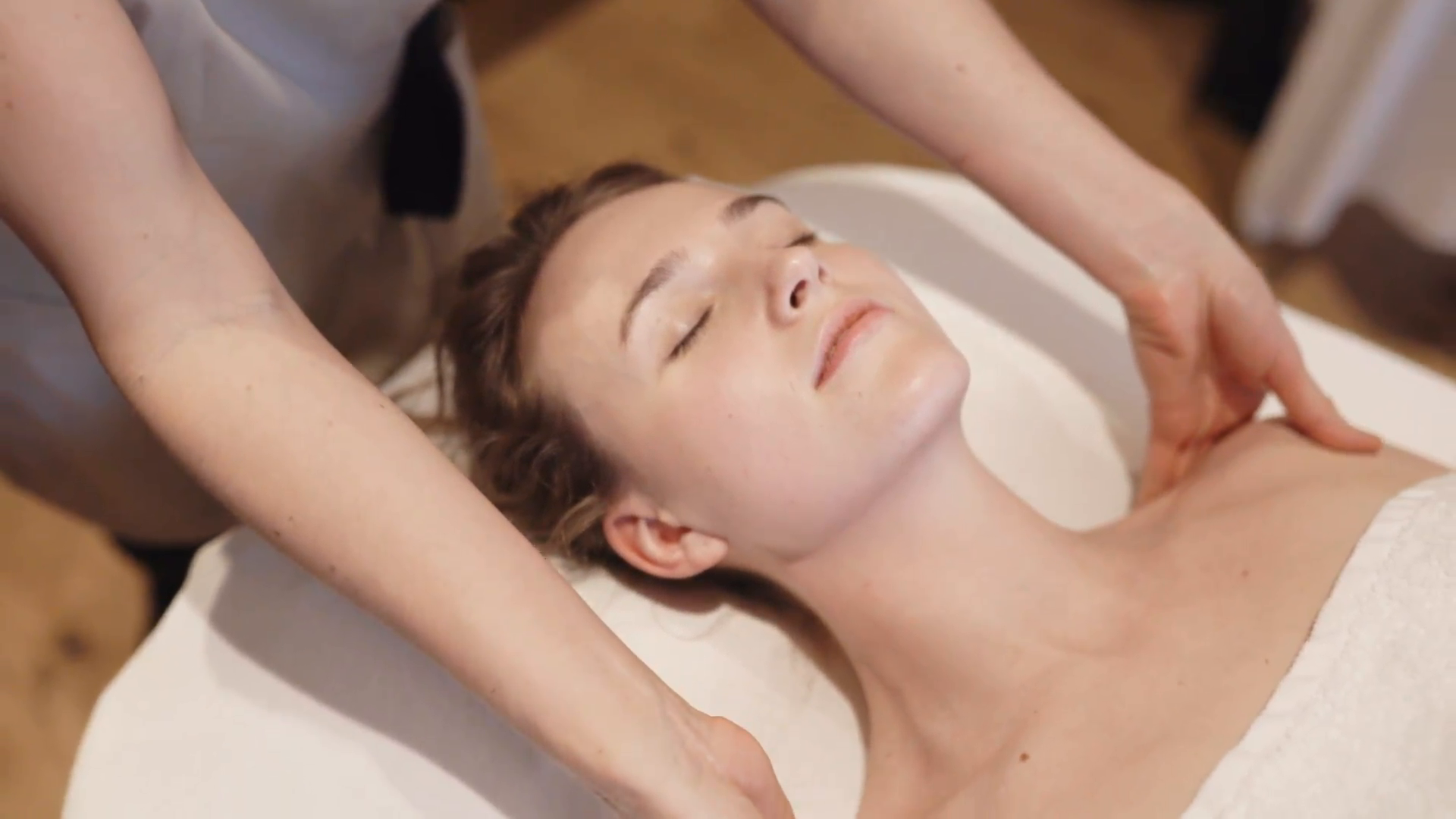 Avita-Interview-Laura-Clemens-01.mov