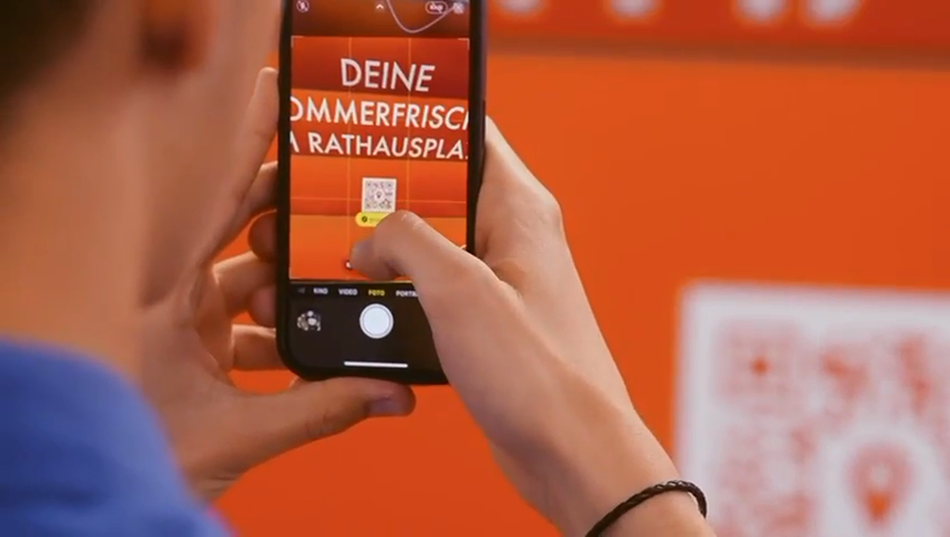 Aftermovie-Aperol-Spritz-Piazza-2023-kompremiert.mp4
