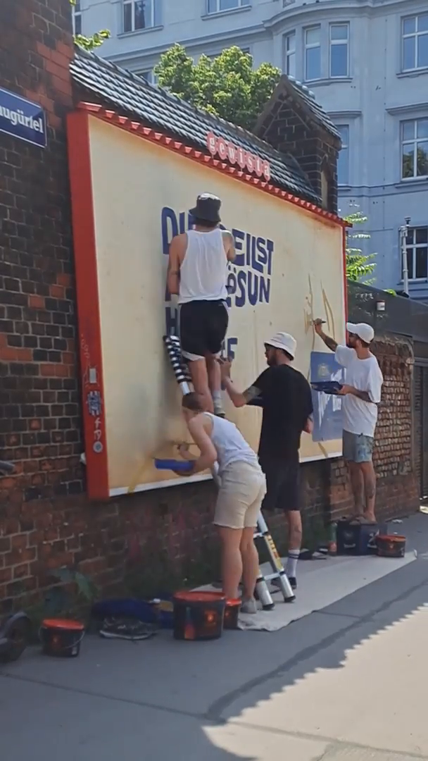 WIE-Brandkampagne-HFA-Timelapse-Neubaugu-rtel-9x16-LO-01.mp4