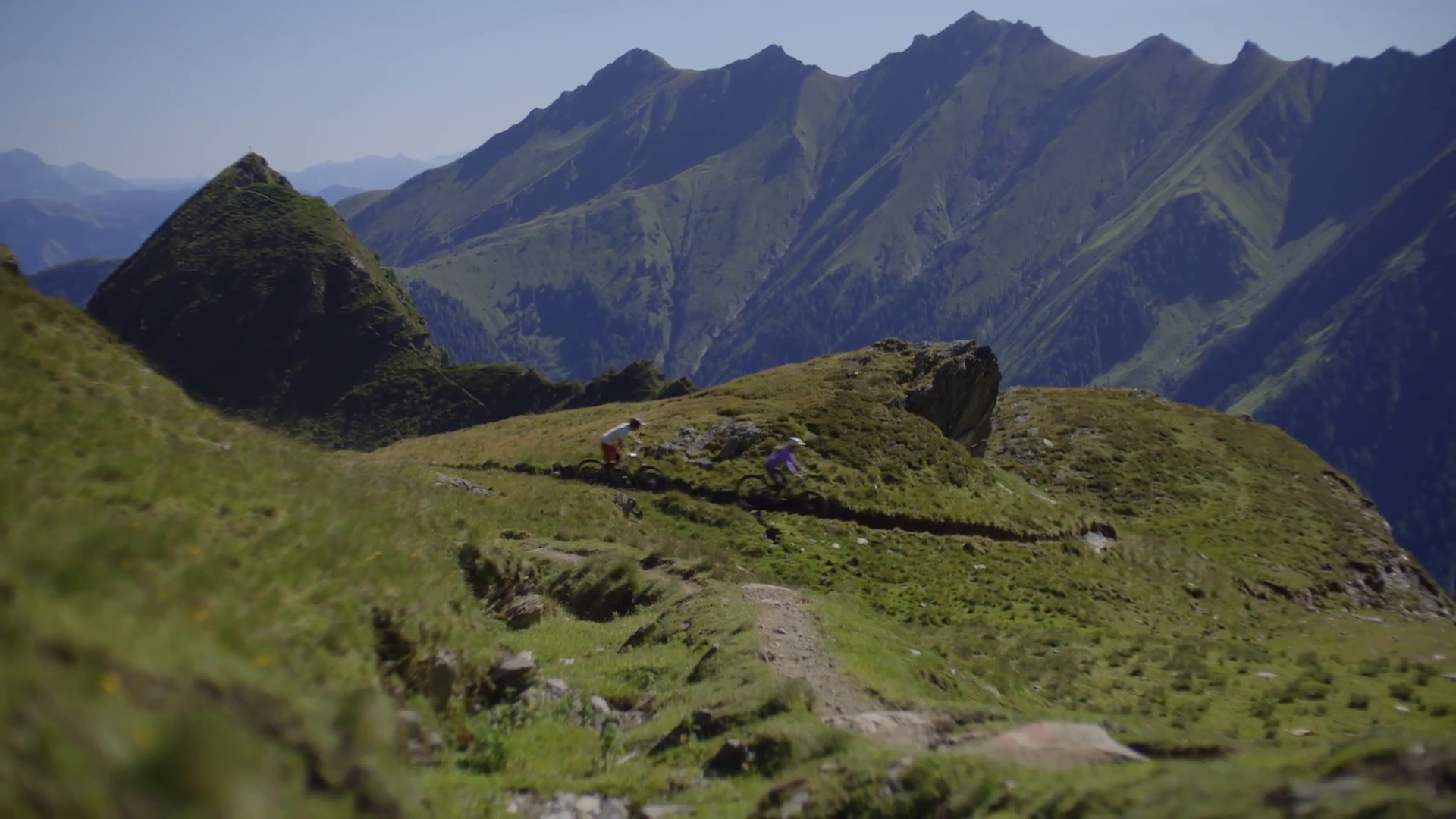 240125-ZSK-M-W-Video03Skitour-MTB-DE-16x9-DV.mp4