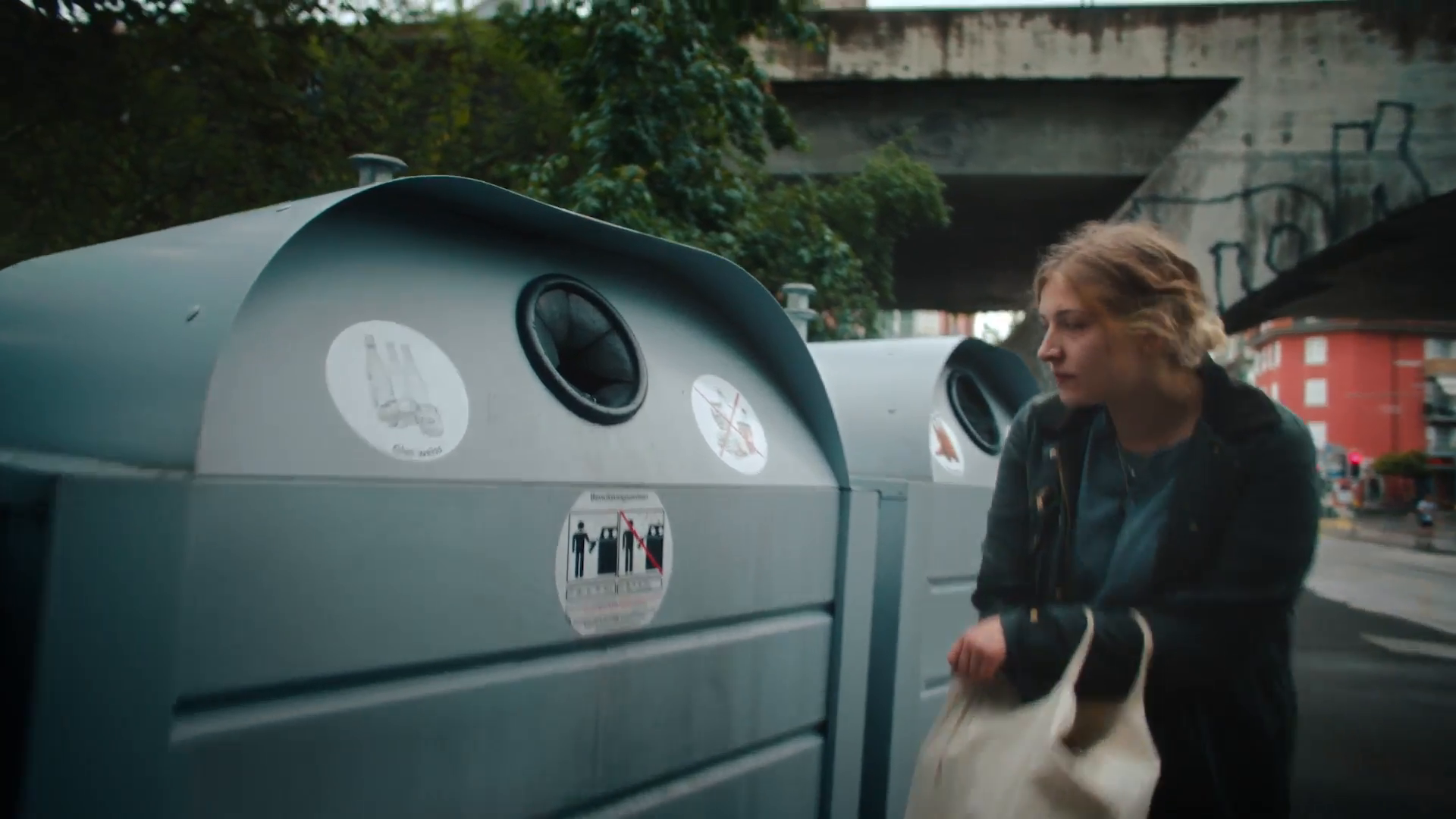 3_SBB_Teilzeit_Nora_16x9_-2dB_45s_DE.mp4