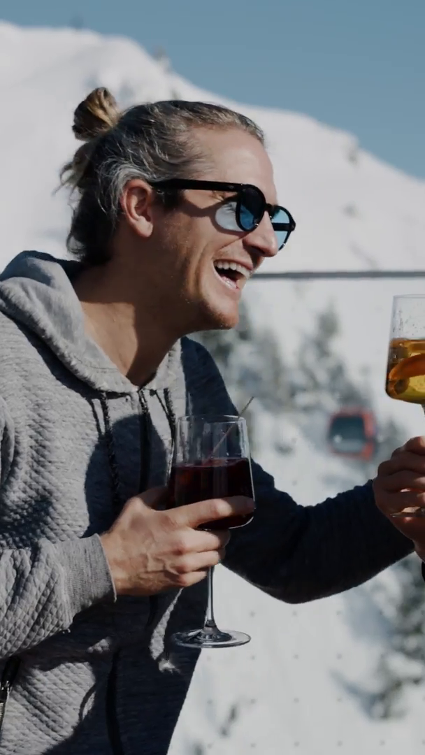 SLT-Gastein9x16.mp4