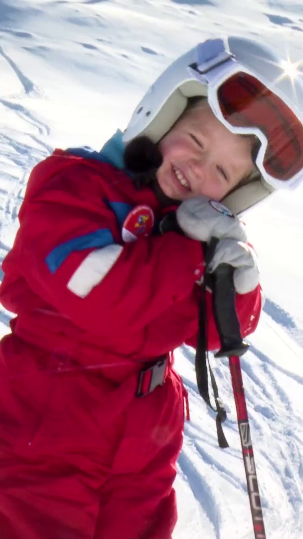 AYSI-Equipment-DE-c-Österreich-Werbung-Soviso-Filmproduktion-periode-of-use-ends-31.12.2026.mp4